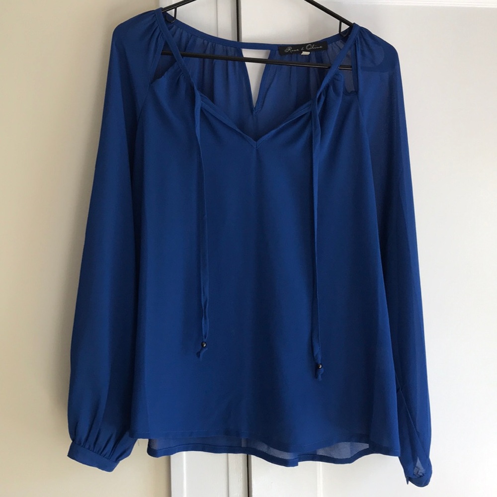 Blue cut out shirt with ties